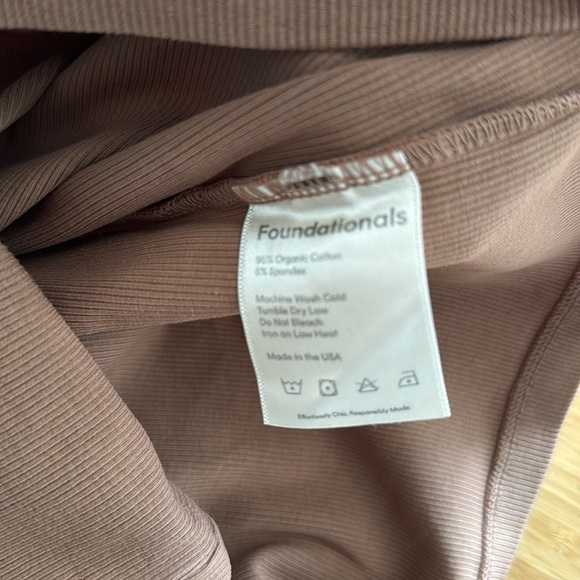 Foundationals Easy-Does-It Tank Size XL - Picture 3 of 3
